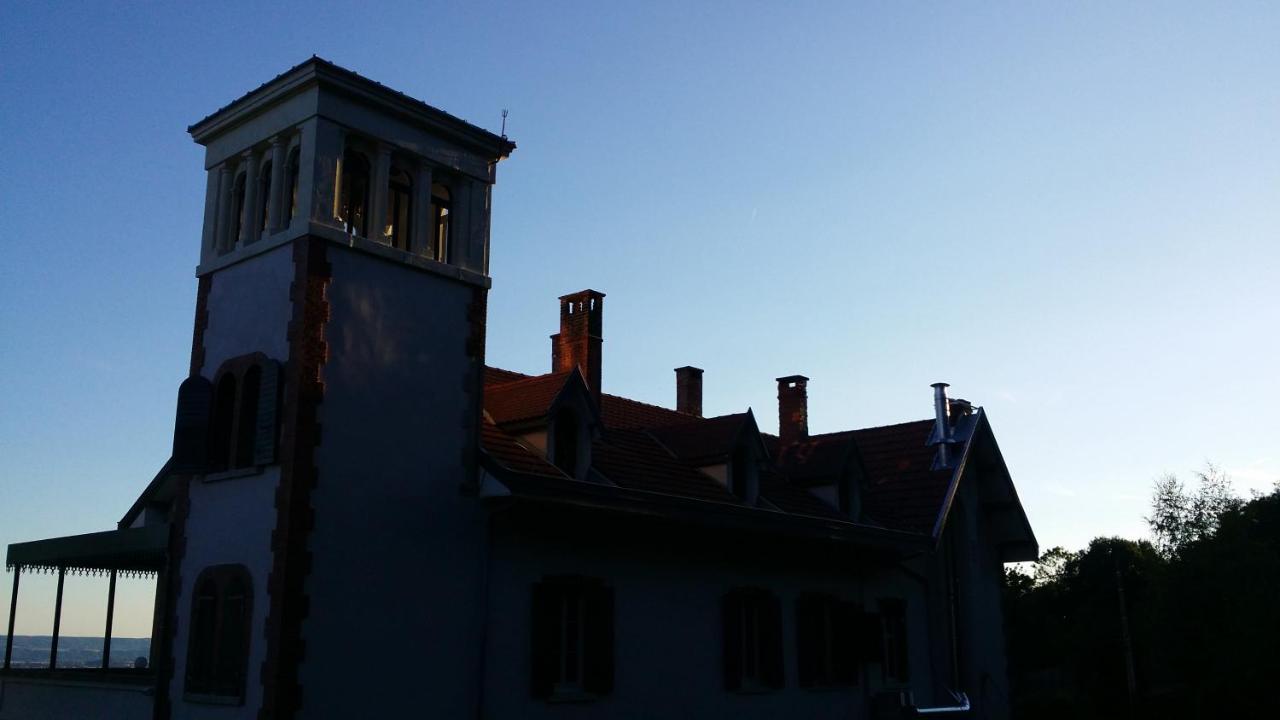 Le Domaine De Dony Villa Balbins Exteriör bild